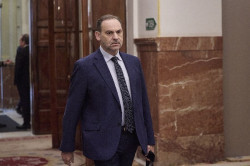 Ábalos dice que sabe por "fuentes presenciales" que Sánchez y Cerdán se vieron con Otegi antes de la moción de censura