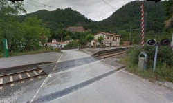 Adif adjudica en 1,7 millones la renovaci&oacute;n y mejora de tres pasos a nivel en San Felices y Los Corrales