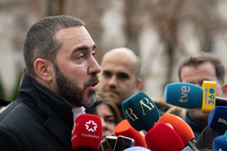 Aldama desliza que Delcy Rodr&iacute;guez le entreg&oacute; un sobre con informaci&oacute;n sobre presunta financiaci&oacute;n irregular del PSOE