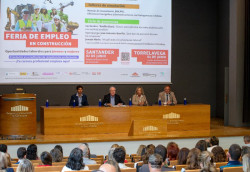 Arasti destaca la pujanza de la construcci&oacute;n en la inauguraci&oacute;n de la II Feria de Empleo del sector