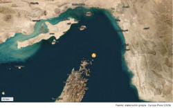 Atacado con un proyectil un barco de carga cerca de las costas de Om&aacute;n, en el estrecho de Ormuz