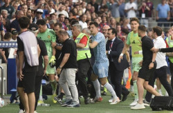 AV. El portero del Real Zaragoza Esteban Andrada, 13 partidos de sanci&oacute;n por su agresi&oacute;n a Jorge Pulido