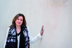 Beatriz Gim&eacute;nez de Ory publica `Donde empieza la luz`, una aproximaci&oacute;n po&eacute;tica a los relatos del Antiguo Testamento