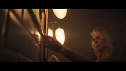 Bel&eacute;n Rueda teje terror y bullying en `El vestido`: "Estoy de acuerdo en prohibir las redes, pero hay que educar"