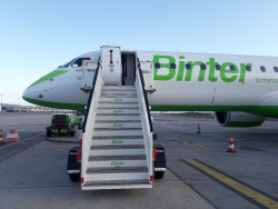 Binter lanza una promoci&oacute;n para volar entre Santander y Canarias desde 91 euros