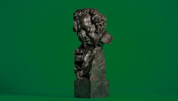  Buruaga destaca el "protagonismo muy especial" de Cantabria con tres productores que suman 22 nominaciones