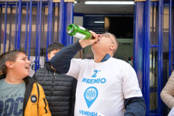 Cada espa&ntilde;ol gastar&aacute; una media de 18,77 euros en d&eacute;cimos del Sorteo de `El Ni&ntilde;o` de 2026, 0,57 euros m&aacute;s que en 2025