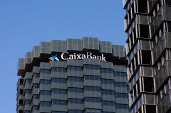 CaixaBank ejecuta una quinta parte de su programa de recompra de 500 millones
