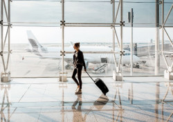 Cantabria elabora una gu&iacute;a sobre los derechos de los consumidores en el transporte a&eacute;reo