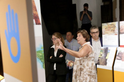 Cantabria pone en marcha el proyecto del Centro Internacional de Arte Rupestre, ICRART, con una exposición en Santillana