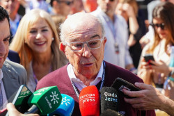 Carmelo Ezpeleta: "Está muy bien que haya un héroe como Marc Márquez en MotoGP"