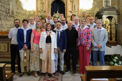 Cientos de vecinos de Pi&eacute;lagos honran a su patrona en la procesi&oacute;n y chupinazo de la Virgen de Valencia