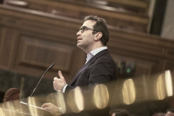 Cuerpo dice que se  presentar&aacute;n los PGE antes del verano otra trola y van....