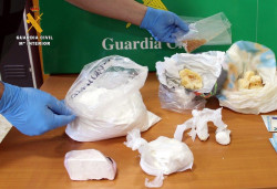 Desmantelada una renovada organizaci&oacute;n de tr&aacute;fico de drogas en Torrelavega y Cartes