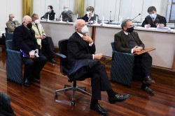 Ecologistas ve que los consejeros de Sniace intentan "eludir de forma poco inteligente" su responsabilidad en el vertido