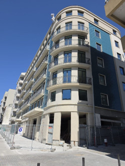 Econom&iacute;a/Empresas- Oca Hotels desembarca en Portugal con su primer cinco estrellas en Oporto