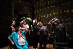 El amor y el deseo en la vejez toman el escenario del CDN en `La vie secr&egrave;te des vieux`