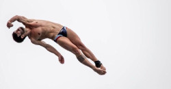 El español Carlos Gimeno se acerca a las medallas tras la segunda jornada de saltos de gran altura