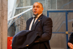 El exjugador del Real Madrid Roberto Carlos, operado en Sao Paulo por un problema de coraz&oacute;n