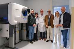 El Hospital de Laredo estrena un robot con IA capaz de realizar una exploraci&oacute;n completa el ojo en 8 minutos