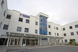 El Hospital de Laredo recupera desde hoy el servicio de partos