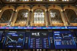 El Ibex 35 sube un 2,3% en la semana