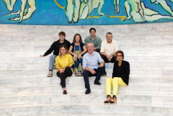 El Palacio de Festivales acoge el estreno nacional de `Largo viaje hacia la noche` con Carlos Hip&oacute;lito