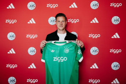 El portero blaugrana Marc-Andr&eacute; ter Stegen jugar&aacute; cedido en el Ajax de M&iacute;chel