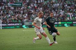 El Real Madrid gana sin destellos al Ferencvaros