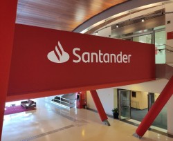 El Santander ejecuta el 27% de su programa de recompra