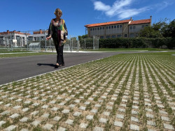 Entra en funcionamiento el nuevo aparcamiento verde de San Juan de la Canal