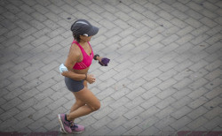  Epidemiólogos apoyan la retirada de mascarillas en transporte público porque la situación es "muy estable"