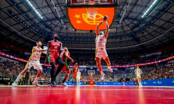 España empieza con dudas la gira hacia el Eurobasket