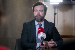 Espinosa de los Monteros asegura que Vox le abri&oacute; el lunes un expediente para expulsarle del partido