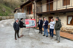 Fomento adjudica en 48.000 euros la mejora de un vial municipal de Uznayo (Polaciones)