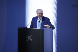 Fundaci&oacute;n `La Caixa`, El Corte Ingl&eacute;s y Caixabank, las empresas que m&aacute;s aportan al PIB espa&ntilde;ol, seg&uacute;n Advice