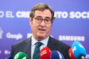 Garamendi alerta del "descalabro econ&oacute;mico" que la crisis migratoria est&aacute; generando en Ceuta