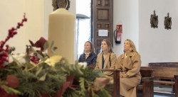 Guardiola vive la jornada de reflexi&oacute;n en C&aacute;ceres rodeada de amigos y con una ofrenda a la Virgen de la Monta&ntilde;a