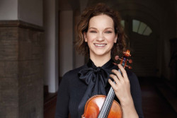 Hilary Hahn y Deutsche Kammerphilarmonie Bremen interpretarán en el FIS obras juveniles de Mozart y Schubert