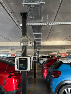 Iberdrola instala 500 nuevos puntos de recarga en los centros de producci&oacute;n de Airbus en Espa&ntilde;a