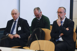 La Fiscal&iacute;a se opone a la suspensi&oacute;n del juicio de `Kitchen` que ped&iacute;an las defensas y rechaza investigar a Cospedal