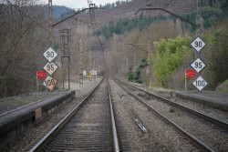 La huelga de trenes de febrero afectar&aacute; a Renfe, Ouigo, Iryo y las principales empresas de mercanc&iacute;as