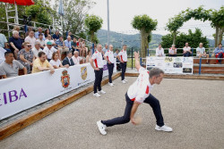 La Pe&ntilde;a Bol&iacute;stica Pe&ntilde;acastillo se alza con la Supercopa Masculina
