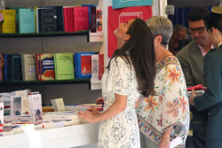 La Reina Letizia inaugura ma&ntilde;ana la 85&ordf; Feria del Libro que estar&aacute; marcada por la visita del Papa y el humor