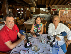 La tertulia de Claudio Acebo en "Abierto por vacaciones". Carlos Magdalena