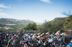 La Vuelta afronta una segunda semana con la dureza de Andaluc&iacute;a como clave
