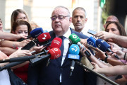 Las CCAA del PP afean a M&oacute;nica Garc&iacute;a que no ponga fin a la huelga m&eacute;dica: "Est&aacute; feliz con el conflicto"