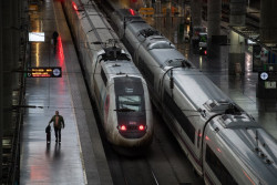 Las incidencias en el AVE Madrid-Barcelona continuar&aacute;n este mi&eacute;rcoles