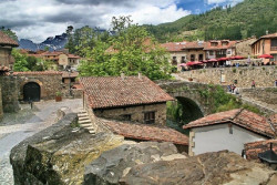 Las pernoctaciones extrahoteleras en Cantabria crecen un 4,1% en julio y los viajeros un 4,3%