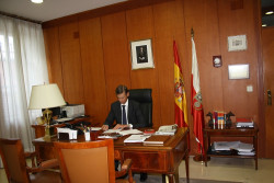 L&oacute;pez del Moral, presidente TSJC: "Cantabria es mod&eacute;lica para otros Juzgados de Espa&ntilde;a"